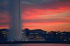 Geneva's water fountain at sunset